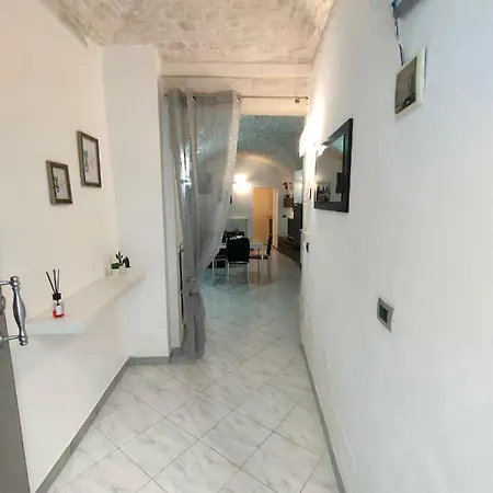Stone House Apartment