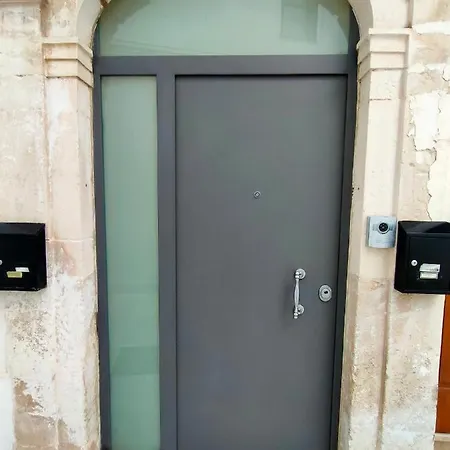 Apartment Stone House *